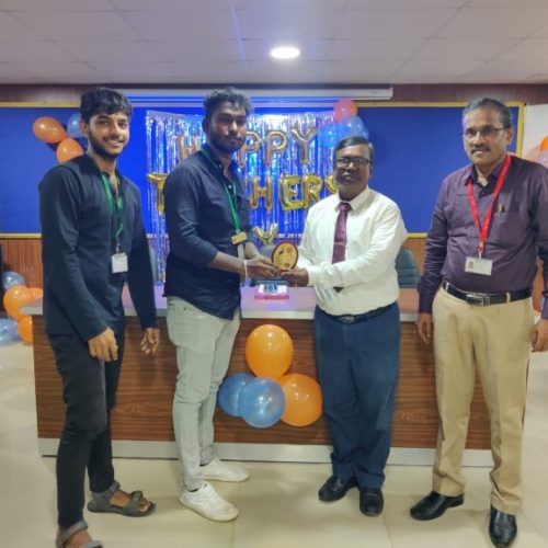 teachday-768x576