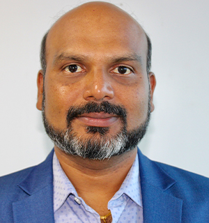 Dr. Kumaravel R